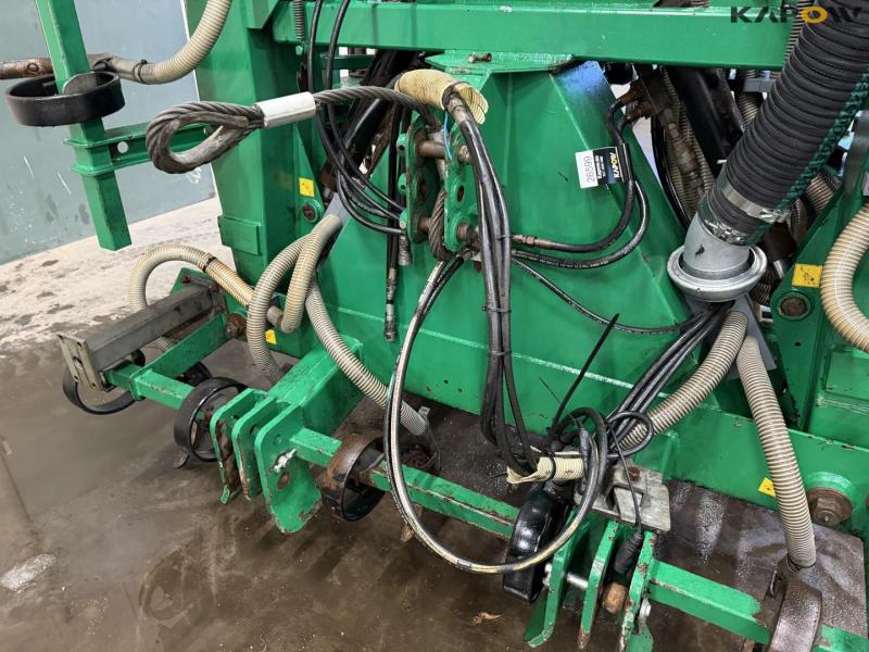 Samson slurry injector 14