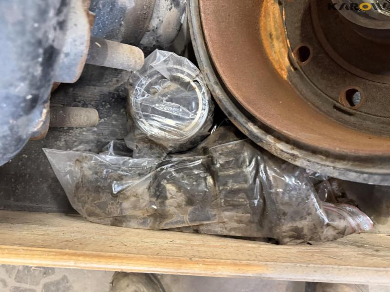 Samson slurry tanker brakes and lift arms 16