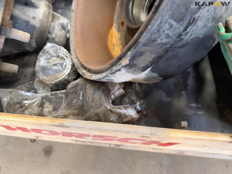 Samson slurry tanker brakes and lift arms 17