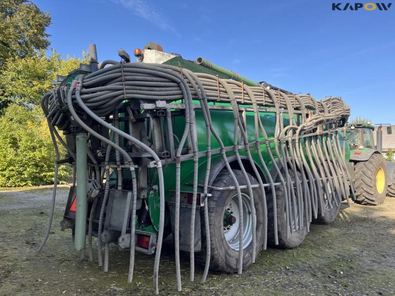 Samson PG 25 with 24 meter hose boom 4