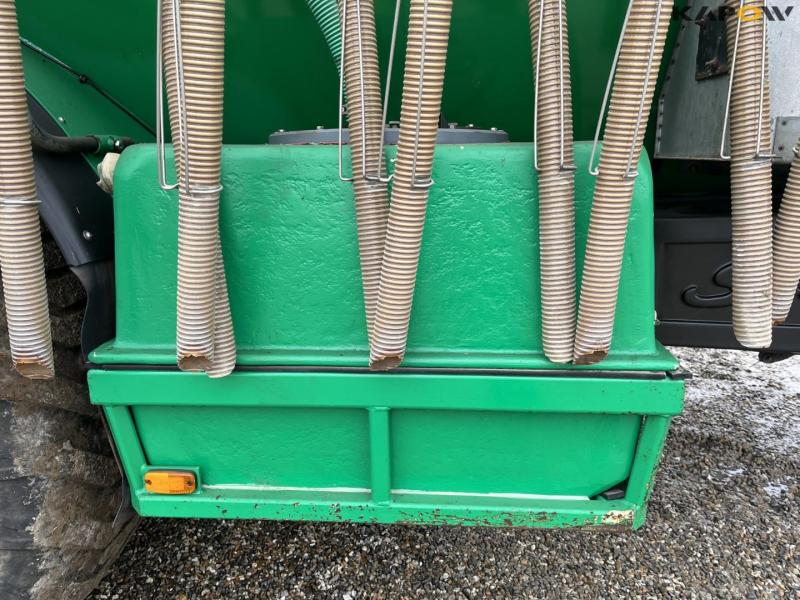 Samson PG20 with 24 meter SBX-2 anti drip hose boom 19