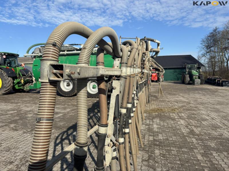 Samson PG25 with crane and tow hoses 24 meters 45