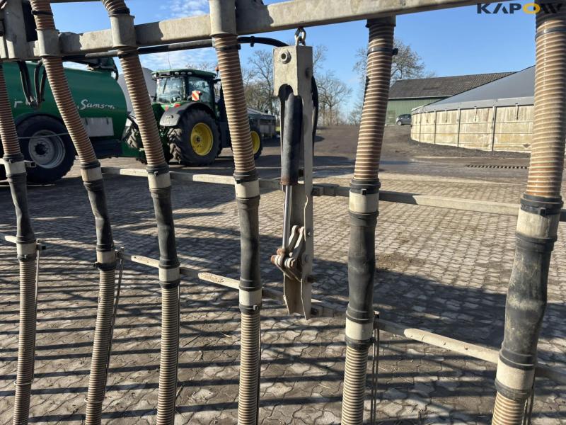 Samson PG25 with crane and tow hoses 24 meters 71