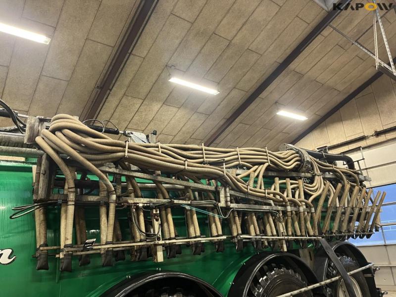 Samson SBX 24 meter hose boom with anti-drip 1