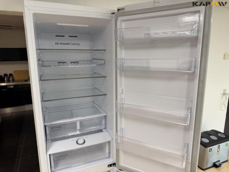 Samsung RL38T675DWW fridge/freezer 4