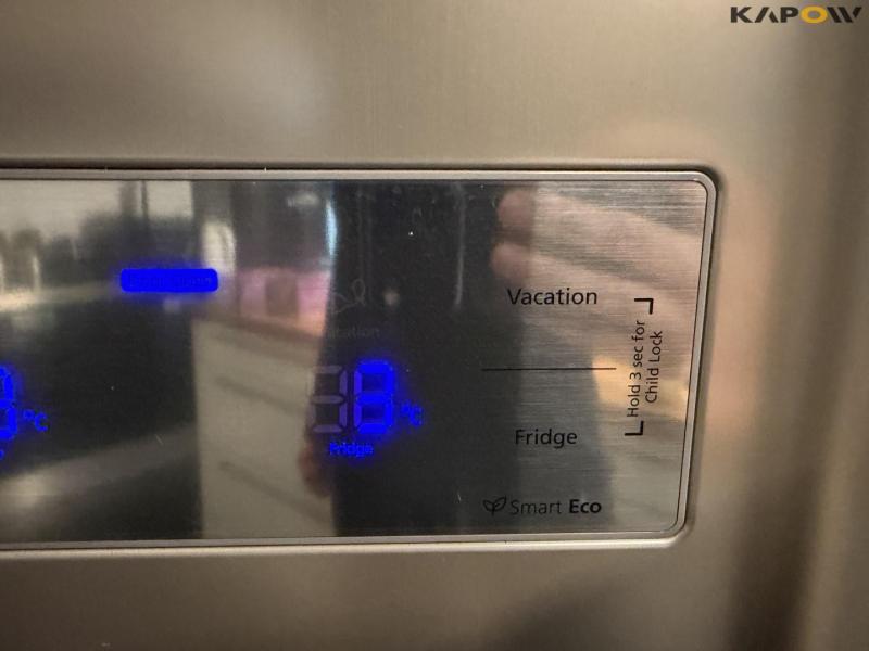 Samsung RS7527THCSP fridge/freezer 5