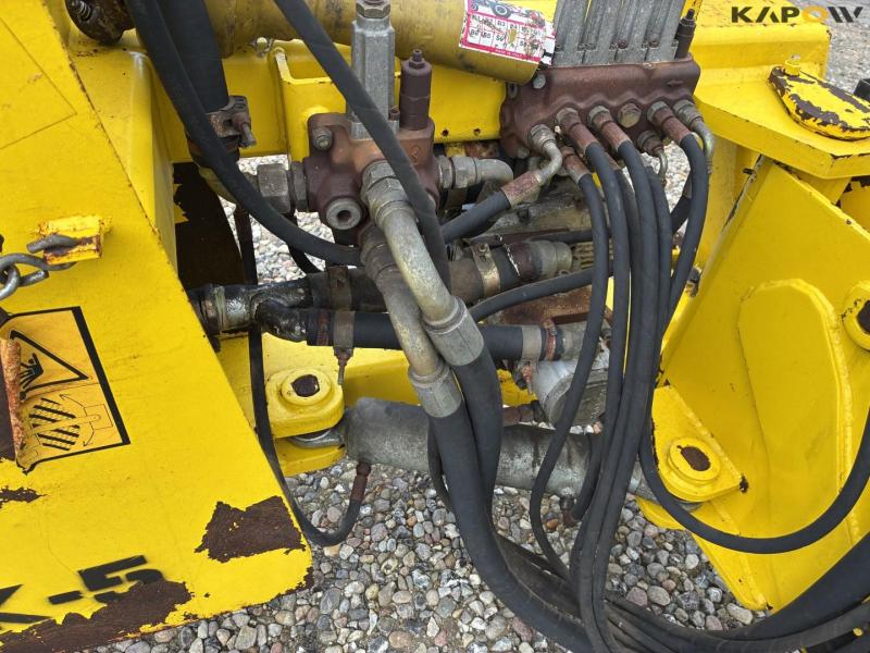 Sandri K5 finger clipper and Zappator BT100 flail clipper 13