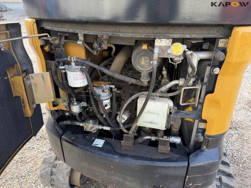 Sany SY18C mini excavator 27