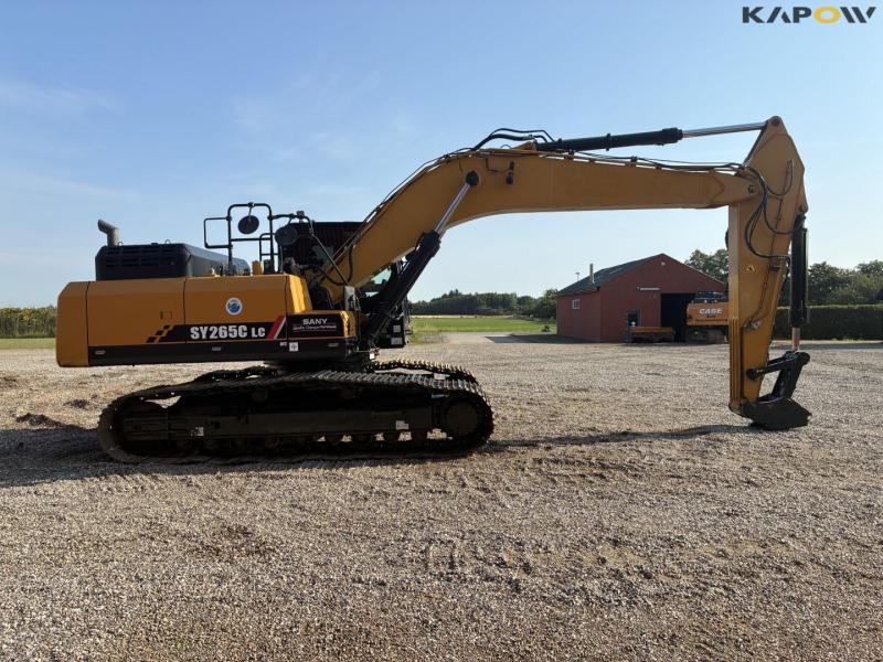Sany SY265C LC excavator 4