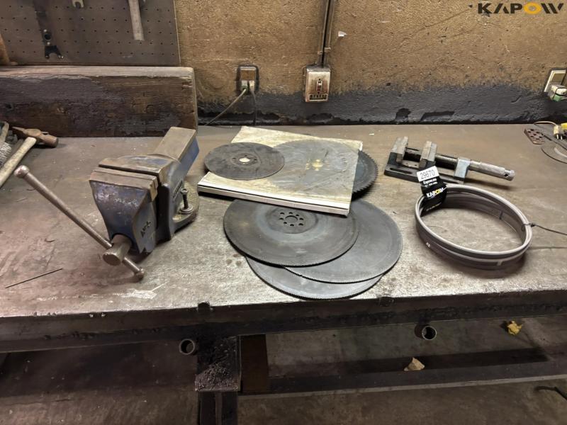 Saw blades various 2