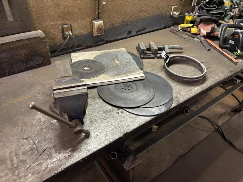 Saw blades various 3