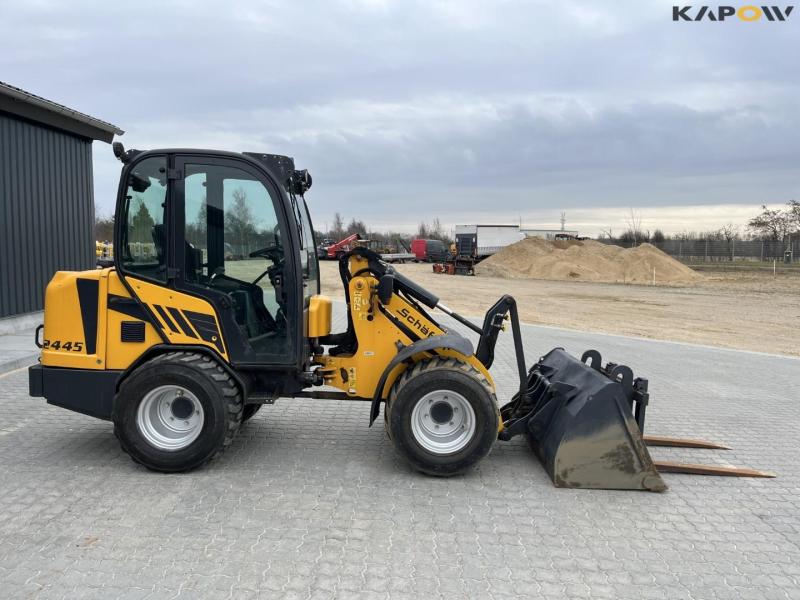 Schäffer 2445 skid steer loader 4