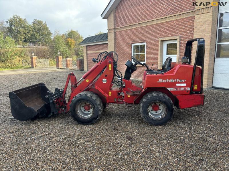 Schäffer Pro 38 mini loader 8