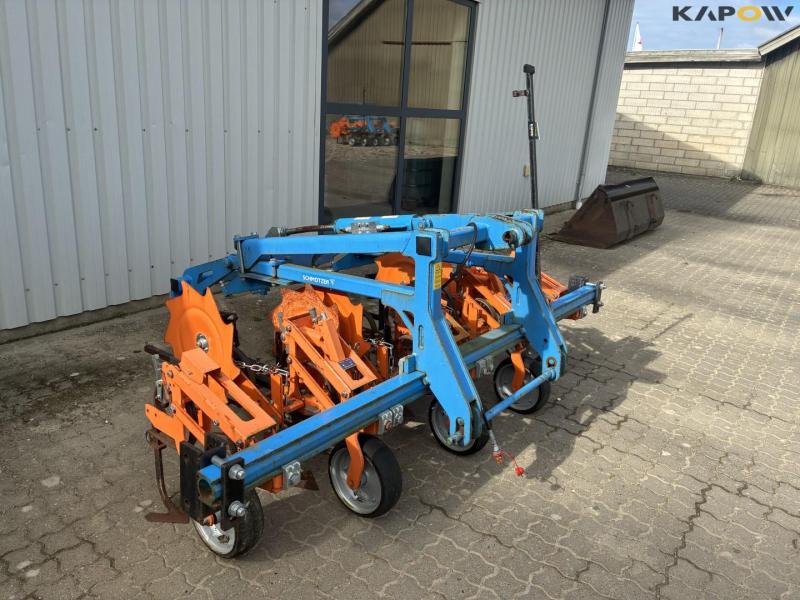 Schmotzer adjustable KPPH 4X7 row cleaner 3