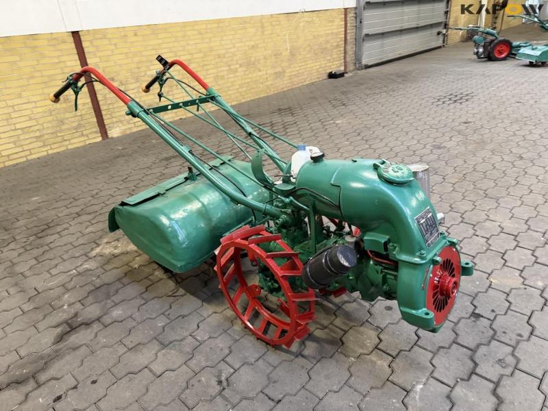 Simar 46 tool carrier with spring cutter 3