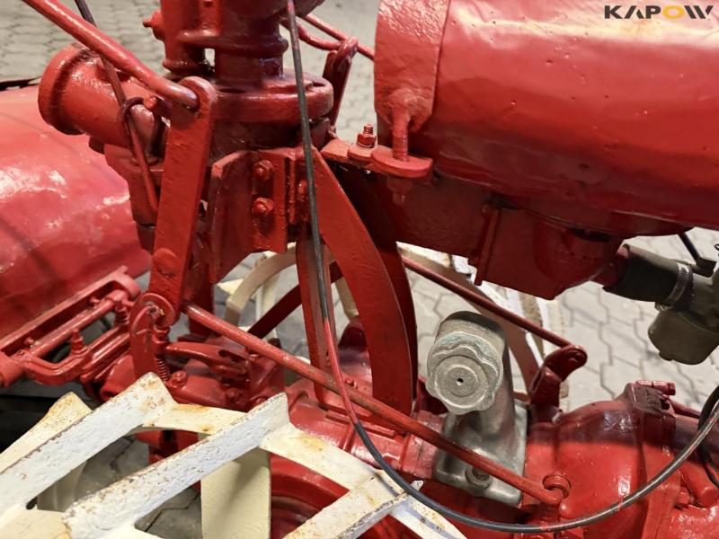 Simar 46 tool carrier with spring cutter 16