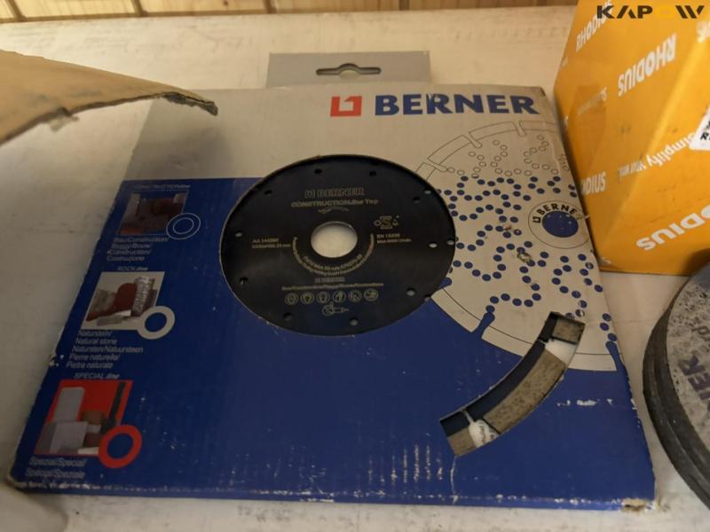 Cutting discs and drills 18