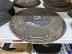 Cutting discs and drills 12