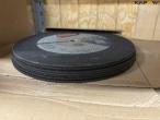 Cutting discs and drills 28
