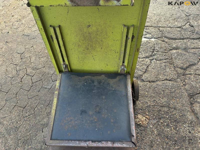 Skals AM bag filler with scale 28