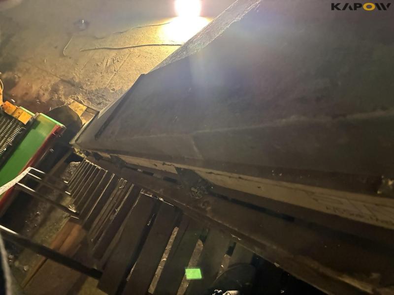 Shell conveyor belt 7