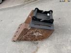 Bucket with Hydrema hitch 8