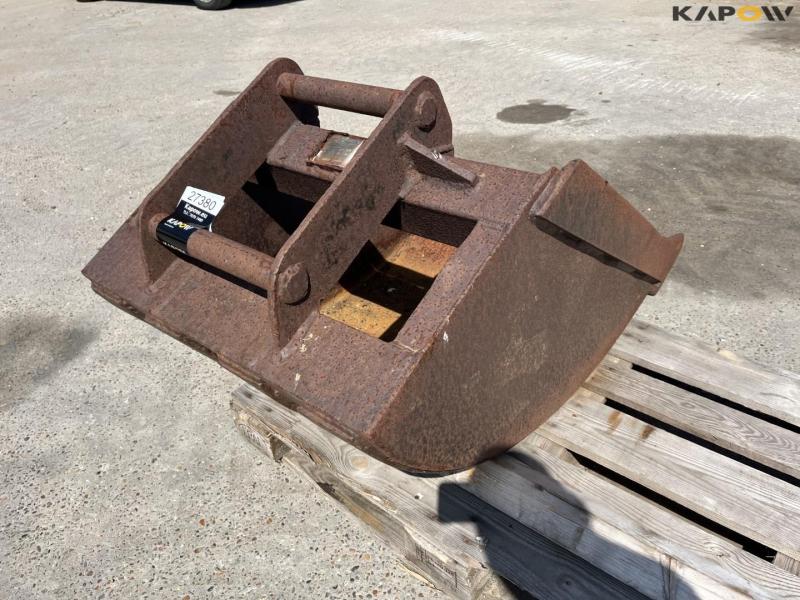 Viby shovel with Hydrema hitch 5