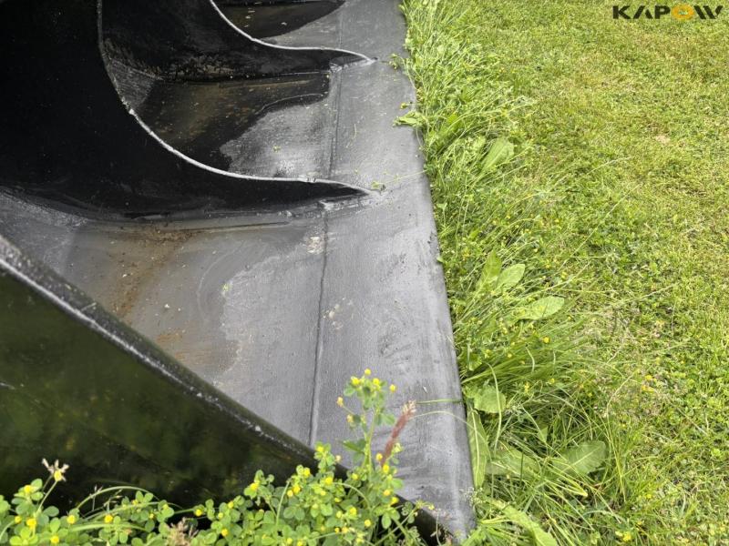 Bucket 230 cm with S70 hitch 10