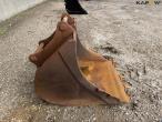Bucket with S70 hitch 4