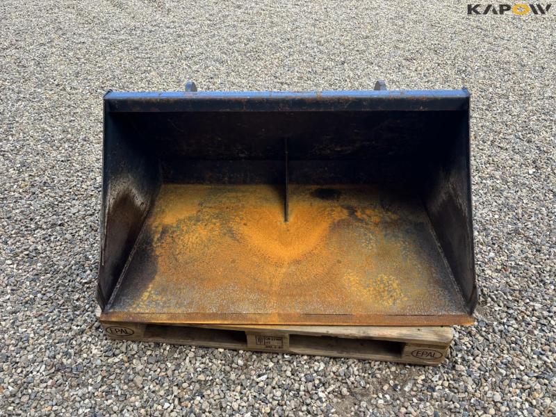 Shovel with Thaler hitch 2