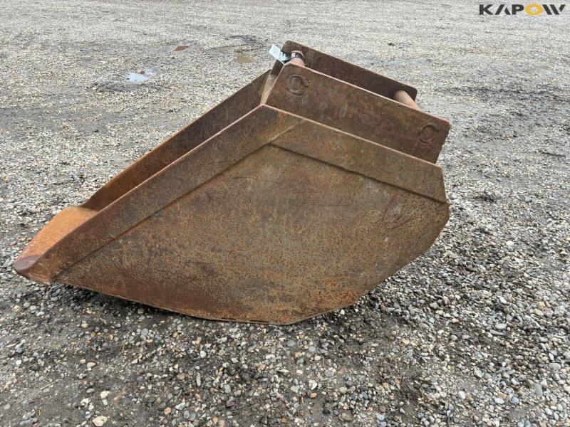 Shovel for rear arm 3