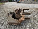 Shovels + stand 4