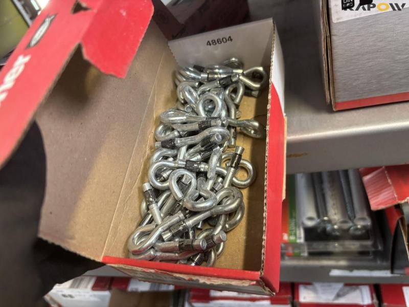 Screws and miscellaneous 26