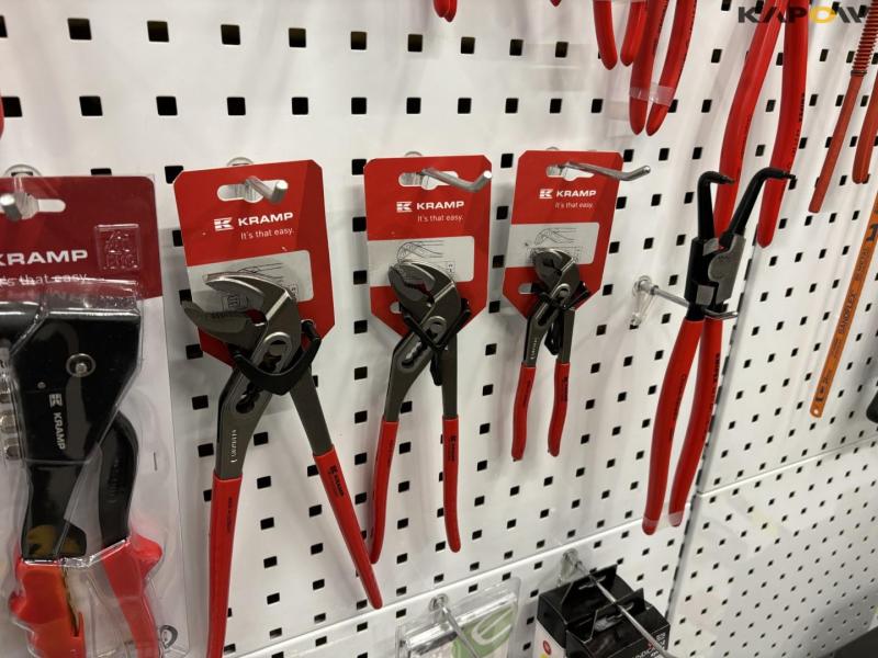 Screwdrivers, hammers, battery chargers and miscellaneous 21