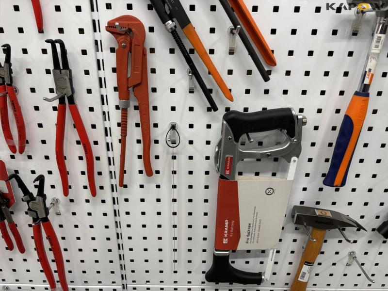 Screwdrivers, hammers, battery chargers and miscellaneous 30