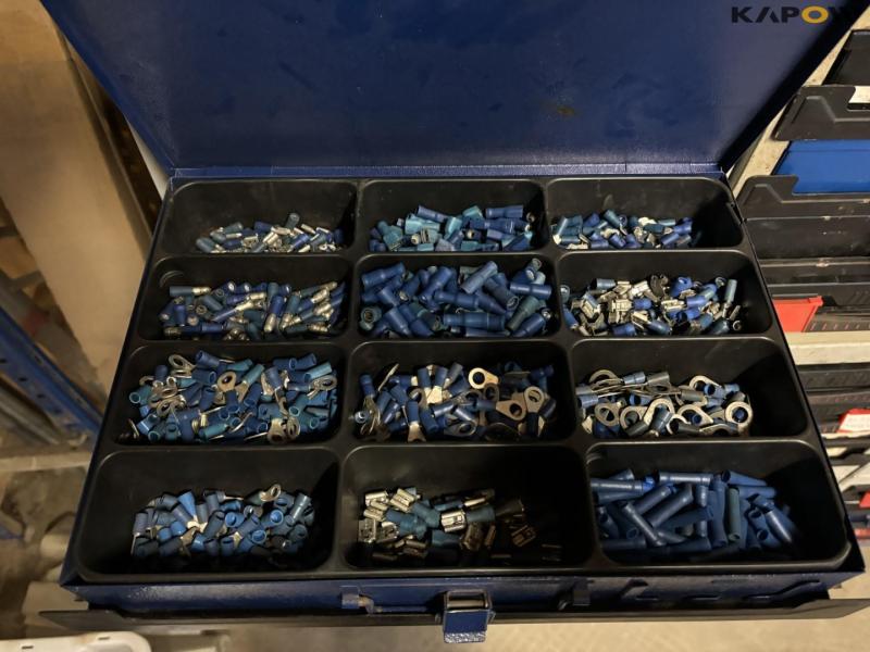 Drawer rack with miscellaneous items 15