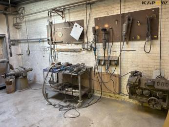 Grinding workshop