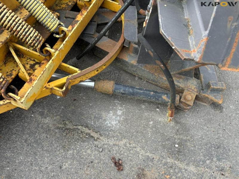 Snow plow with A-frame 10