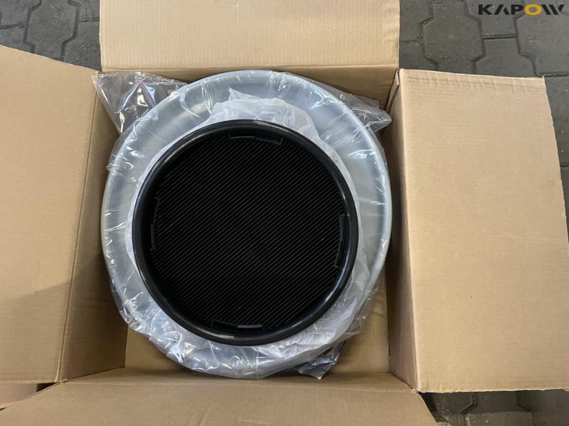 Column for hose reel and workshop equipment 17