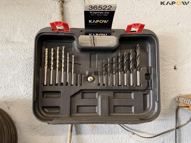 Pillar drilling machine + miscellaneous 9