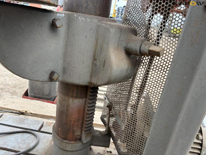 Column drilling machine 12