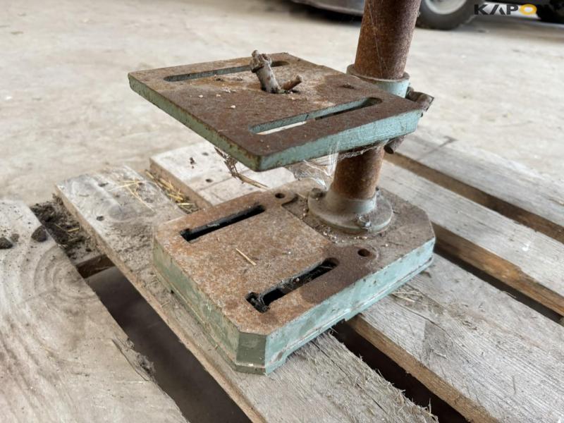 Pillar drilling machines 2 pcs. 18