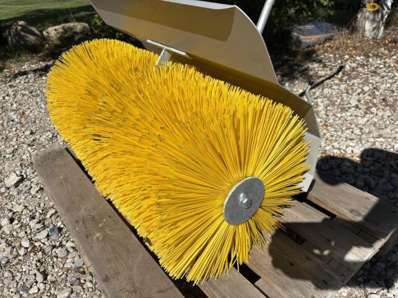 Ferrari FB81 sweeper 10