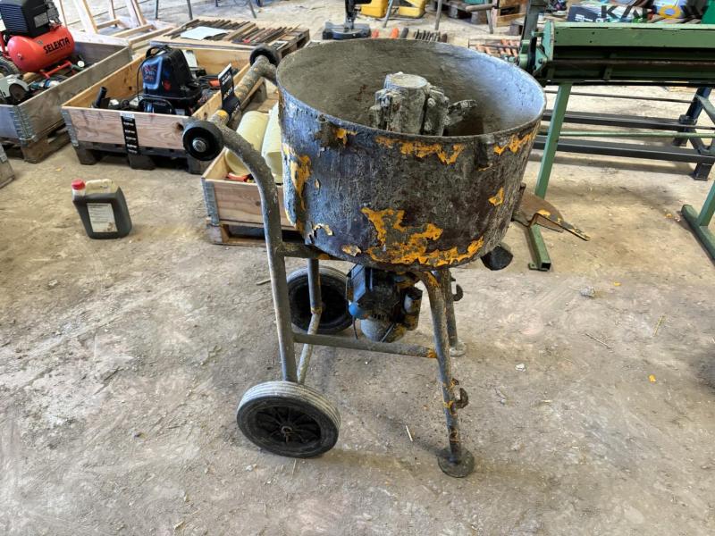 Soroto forced mixer 3