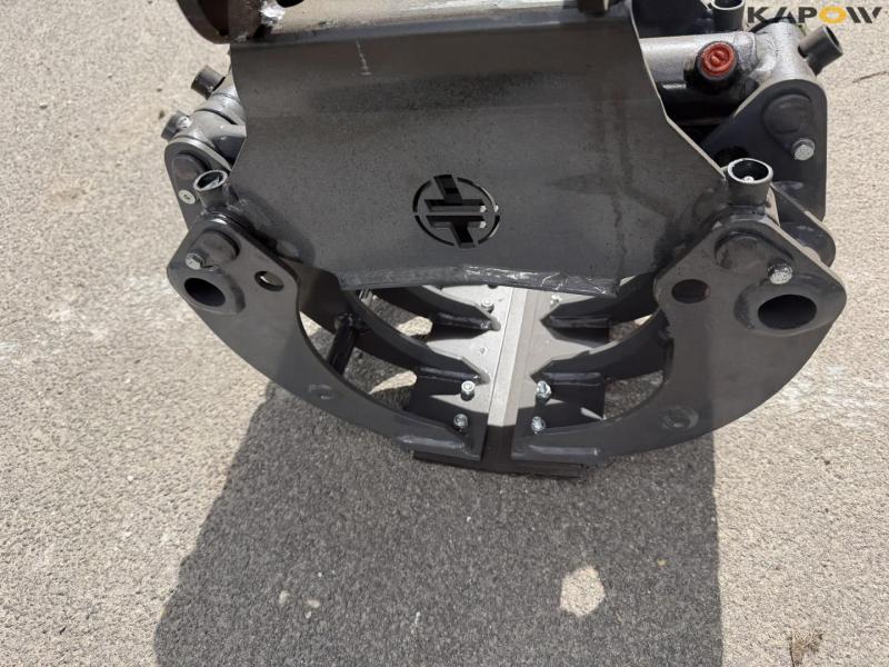 Sorting grab with S30 hitch 10