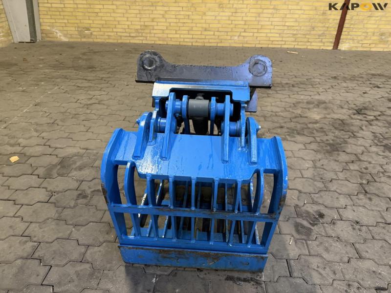 Sorting grab with S60 hitch 2