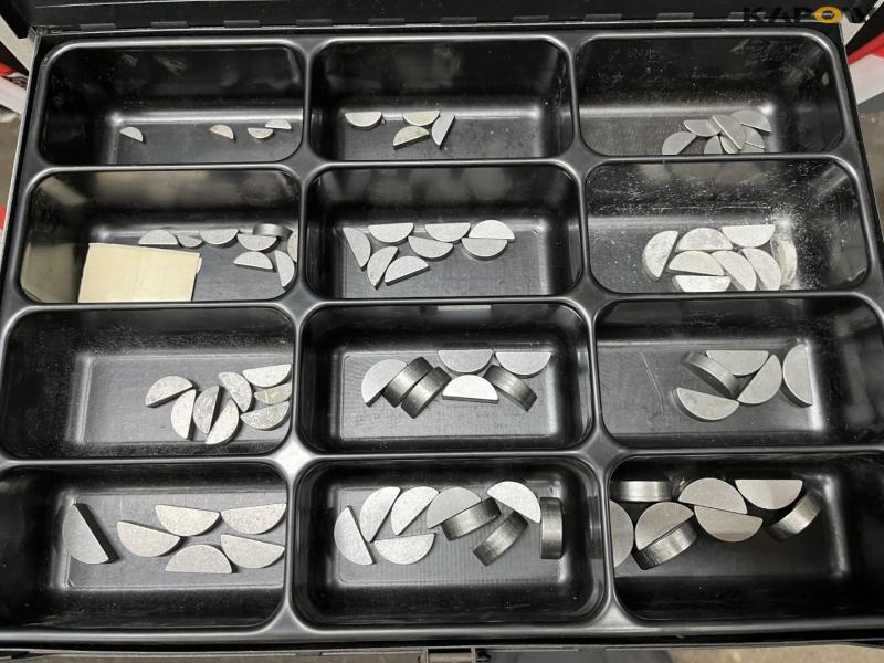 Assortment boxes 19