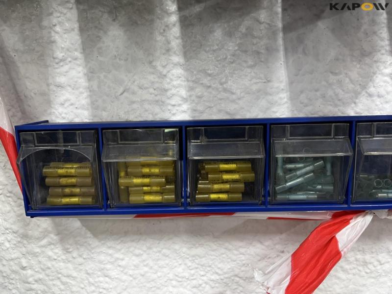 Cable ties, shrink wrap and cable lugs 7