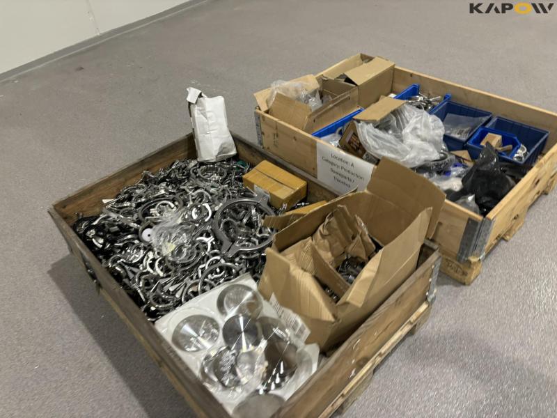 Straps and equipment 3