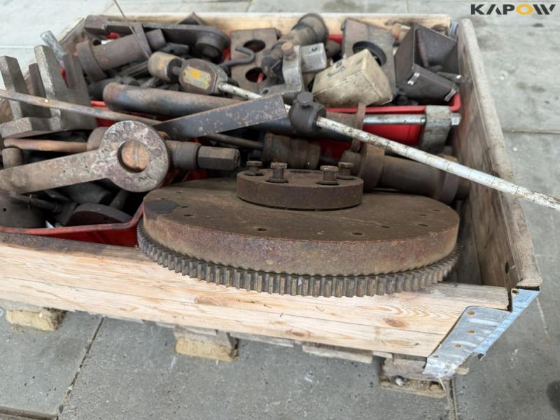 Special tools for Massey Ferguson 19